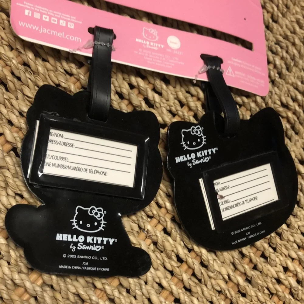 Hello Kitty 2 Bag Tags - Picture 2 of 2